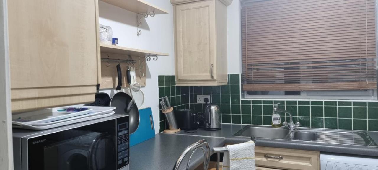 Apartment 2 Bedroom - Greater London *